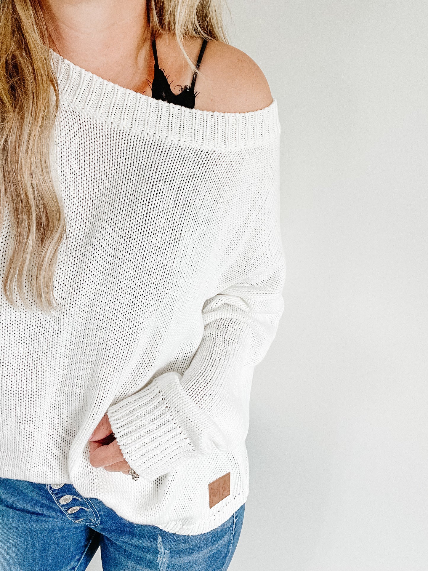 Cold Shoulder MAMA Knit