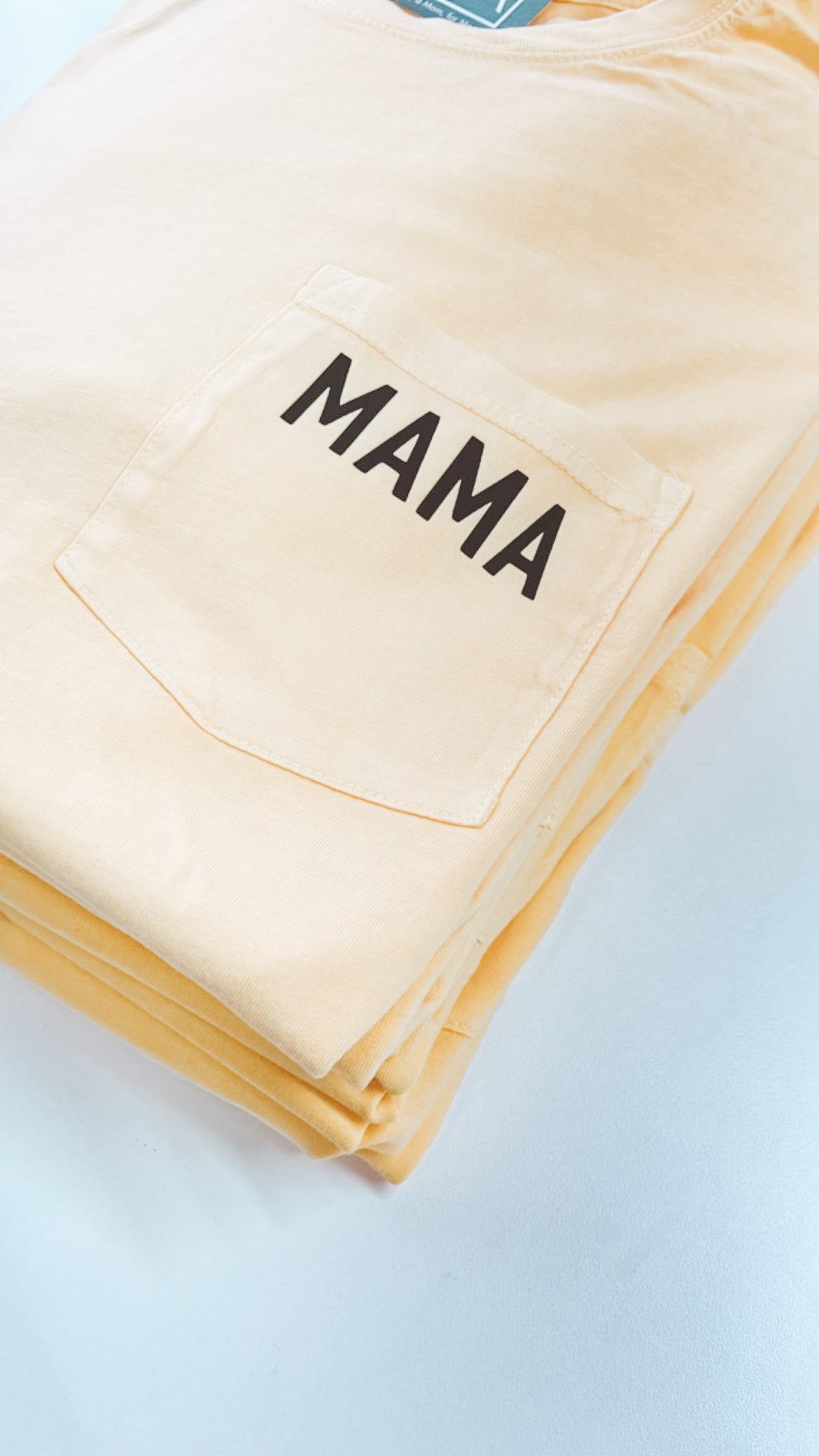 Sunshine MAMA Pocket T-shirt