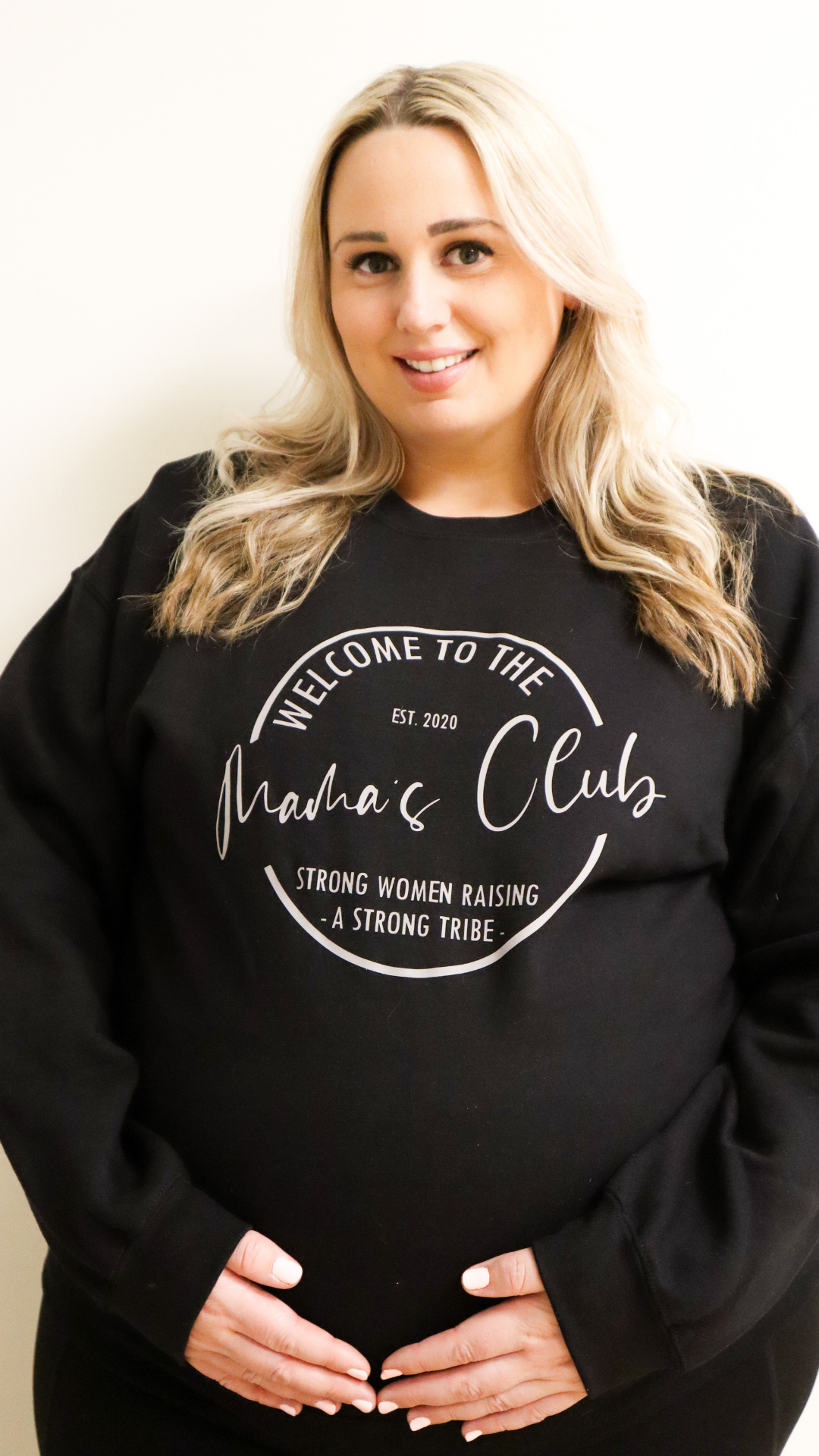 MAMAs Club Crewneck